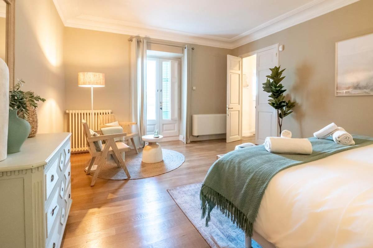Hotel Font De La Canya Avinyonet del Penedes Екстер'єр фото